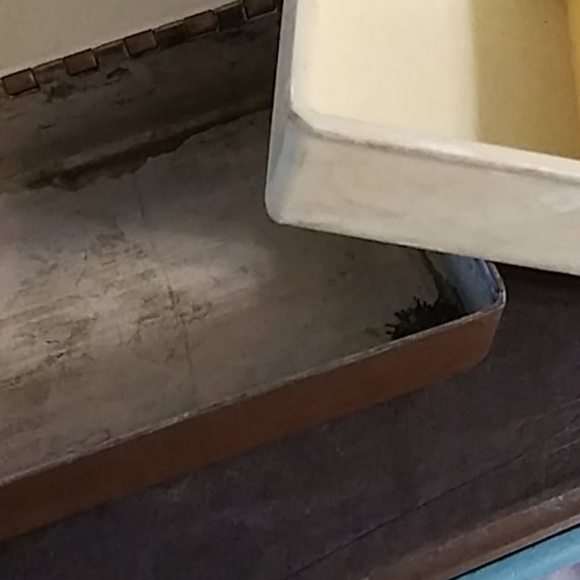 Vintage Colonial Empire Copper Box - Picture 7 of 7